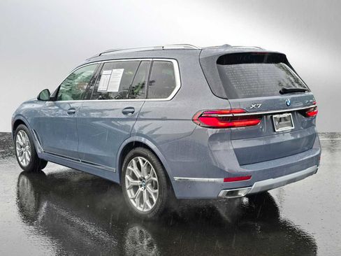 Used 2025 BMW X7 xDrive40i w/ Premium Package image 5