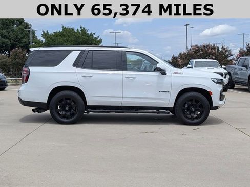 Used 2022 Chevrolet Tahoe Z71 w/ Luxury Package AWD/4WD image 4