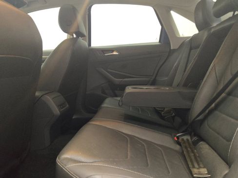 Used 2019 Volkswagen Jetta SEL Premium FWD image 18