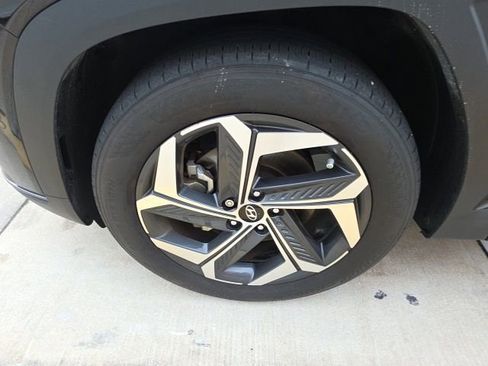 Used 2024 Hyundai Tucson Limited FWD image 10