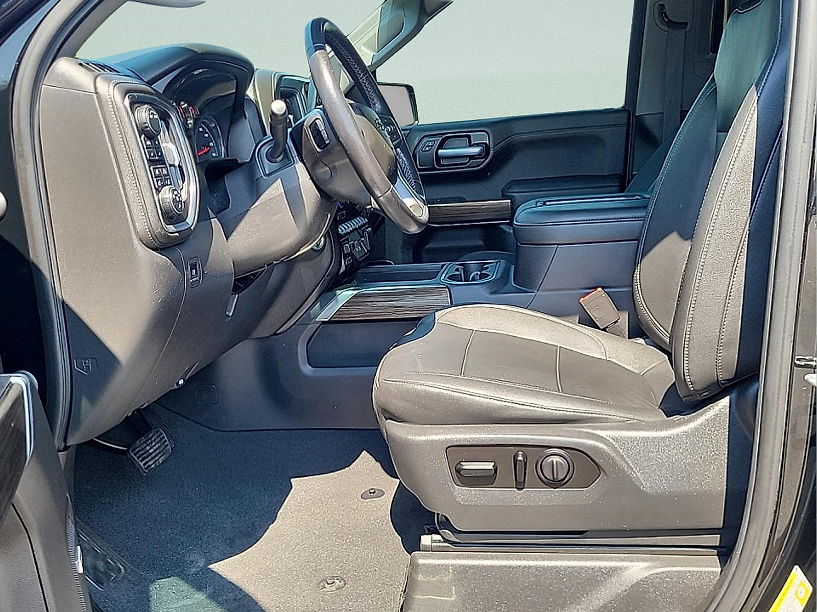 Used 2021 Chevrolet Silverado 1500 RST w/ All Star Edition Plus AWD/4WD image 13