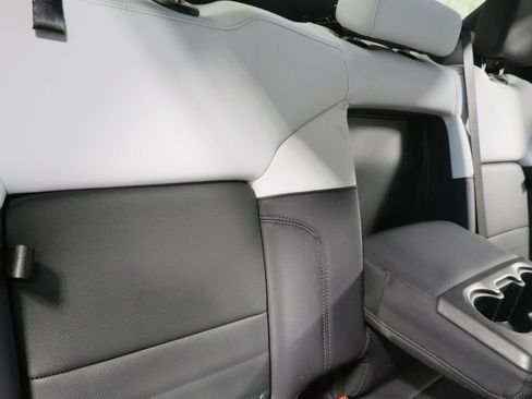 Used 2025 GMC Hummer EV 3X w/ Battery Pack, 24 Module Pack image 30