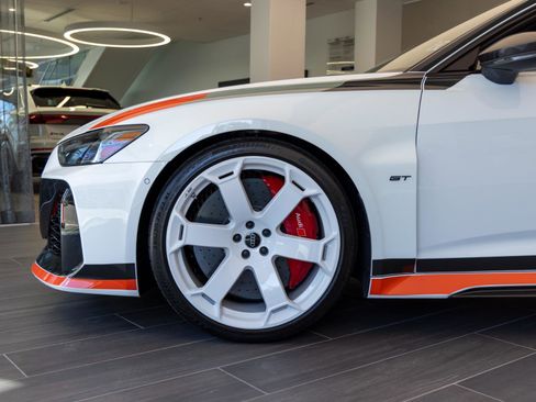 Used 2025 Audi RS 6 performance AWD/4WD image 7