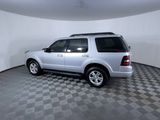 Used 2010 Ford Explorer XLT image 6