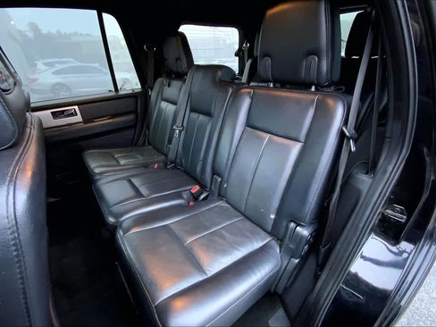 Used 2017 Ford Expedition Limited image 19