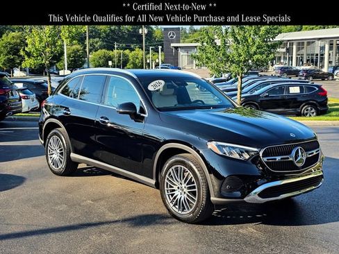 Used 2026 Mercedes-Benz GLC 300 4MATIC image 1