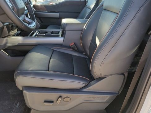 New 2026 Ford F250 Lariat w/ Black Appearance Package image 6