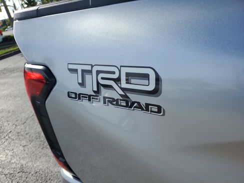 Used 2024 Toyota Tacoma TRD Off-Road image 8