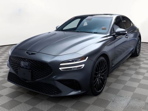 Used 2022 Genesis G70 3.3T Launch Edition image 5