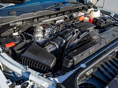 Used 2025 GMC Sierra 2500 Denali Ultimate w/ Max Trailering Package image 40