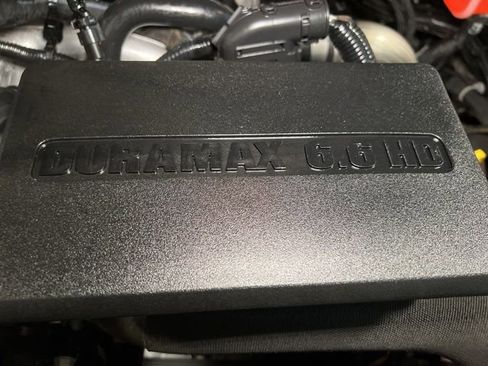 Used 2025 Chevrolet Silverado 2500 LT w/ Convenience Package image 27