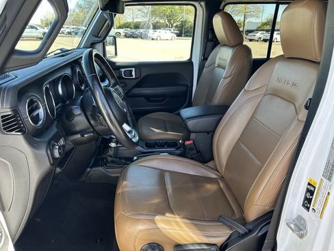 Used 2021 Jeep Wrangler Unlimited Sahara image 28