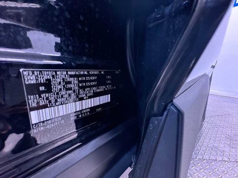 Used 2024 Toyota RAV4 LE image 34