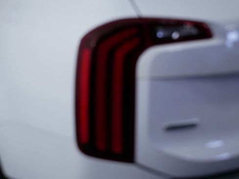 Certified 2022 Kia Telluride SX w/ SX Prestige Package image 12