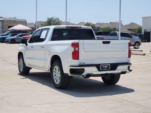 Used 2022 Chevrolet Silverado 1500 LTZ w/ LTZ Premium Texas Edition AWD/4WD image 3