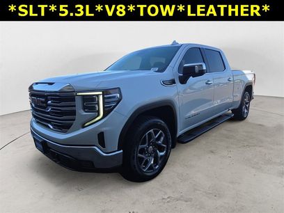 Used 2022 GMC Sierra 1500 SLT w/ SLT Convenience Package