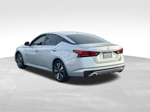 Used 2019 Nissan Altima 2.5 SL image 6