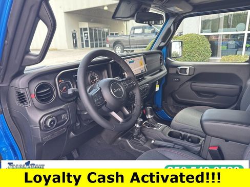 New 2025 Jeep Wrangler Unlimited Rubicon image 22