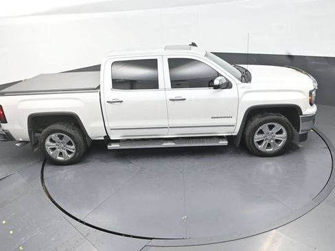 Used 2018 GMC Sierra 1500 SLT AWD/4WD image 30