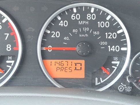 Used 2019 Nissan Frontier SL RWD image 37