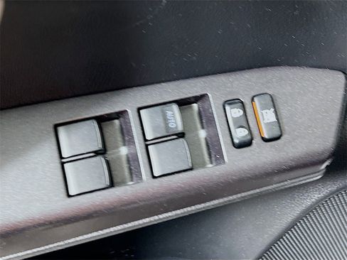 Certified 2018 Toyota RAV4 LE Plus image 17