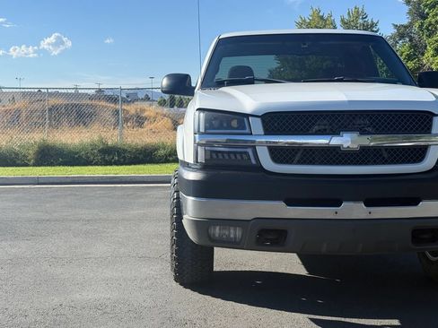 Used 2003 Chevrolet Silverado 2500 LS AWD/4WD image 4