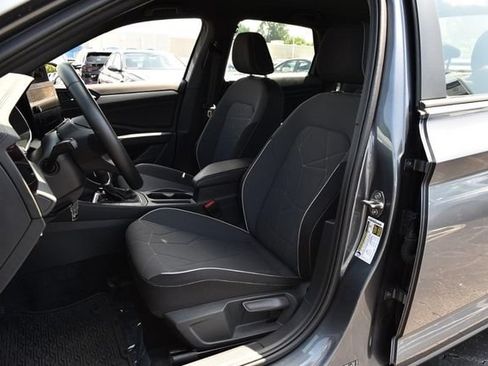 Certified 2025 Volkswagen Jetta Sport FWD image 19