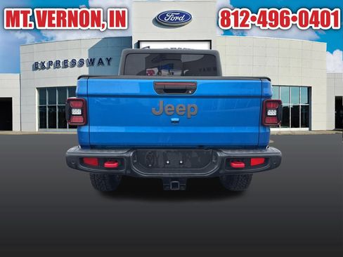 Used 2021 Jeep Gladiator Rubicon w/ Dual Top Group AWD/4WD image 5