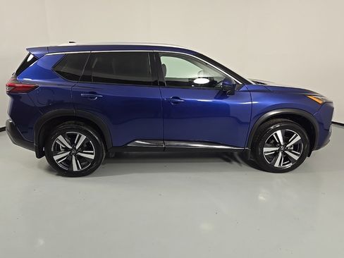 Used 2021 Nissan Rogue SL w/ Premium Package image 6