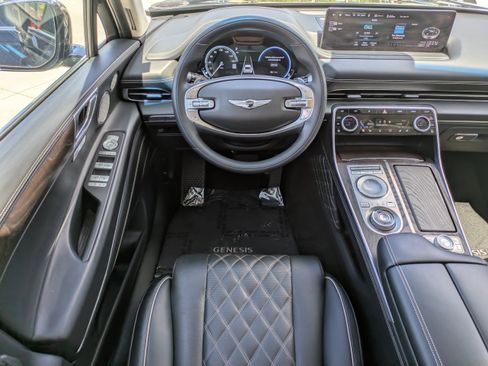 Used 2022 Genesis GV80 3.5T w/ Prestige Package 07 AWD/4WD image 11