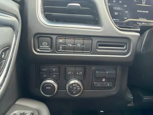 Used 2023 GMC Yukon SLT w/ Max Trailering Package AWD/4WD image 38