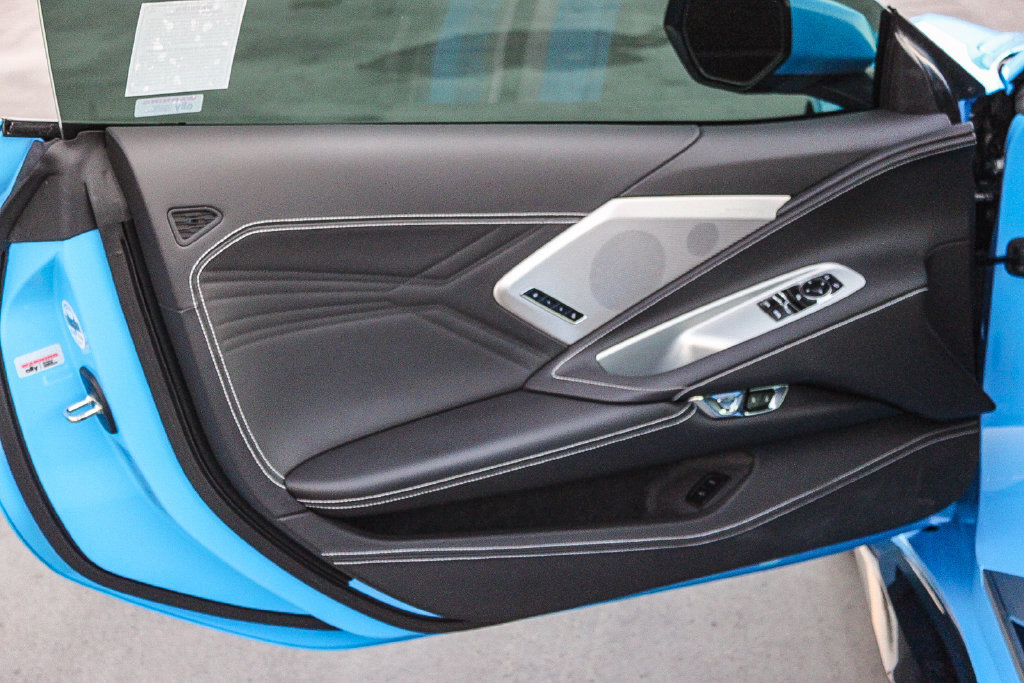 Used 2024 Chevrolet Corvette Z06 RWD image 22