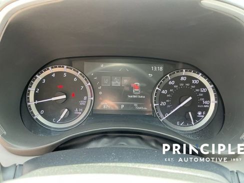 Used 2021 Toyota Highlander XLE image 14