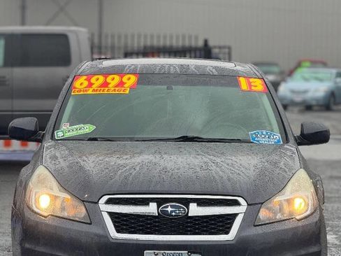 Used 2013 Subaru Legacy 2.5i Premium image 2