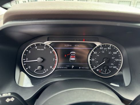 Used 2023 Nissan Rogue SV AWD/4WD image 22