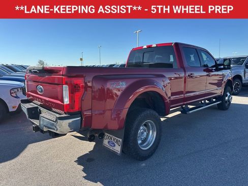 Used 2019 Ford F350 Lariat w/ Lariat Value Package image 9