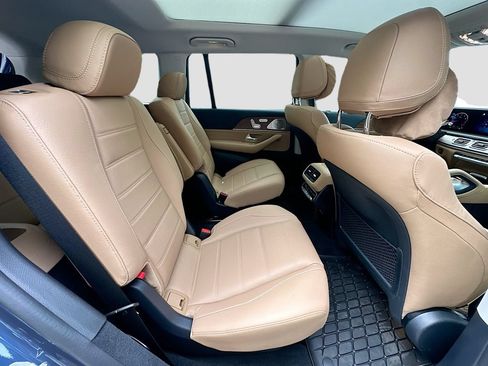 Certified 2026 Mercedes-Benz GLS 450 4MATIC image 30