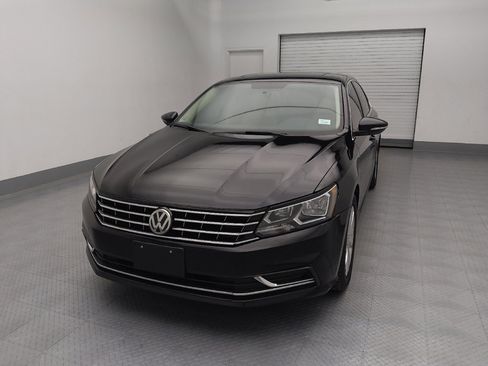 Used 2018 Volkswagen Passat 2.0T SE image 15