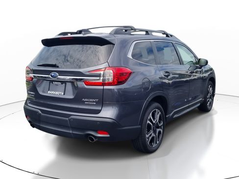 Used 2024 Subaru Ascent Limited AWD/4WD image 5