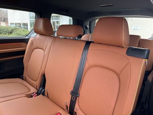 New 2025 Volkswagen ID. Buzz Pro S image 12