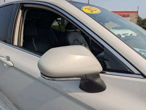 Used 2023 Toyota Camry XSE FWD image 10