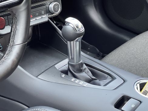 Used 2024 Ford Mustang Coupe RWD image 27