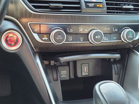 Used 2019 Honda Accord EX-L image 29