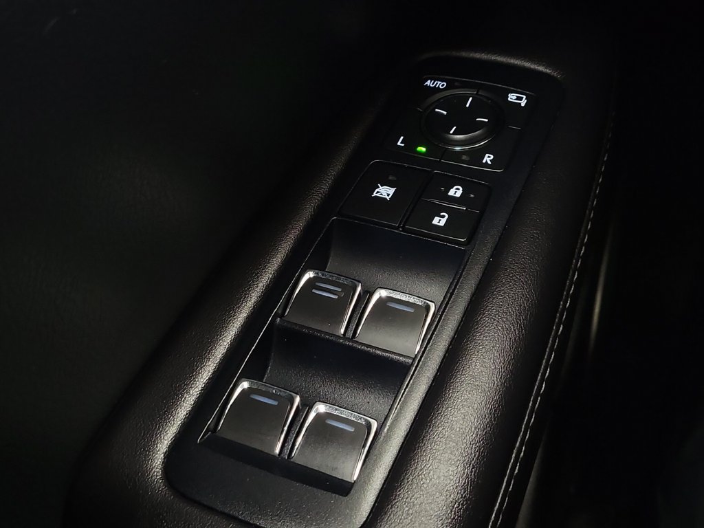 Used 2018 Lexus RX 350L AWD image 15