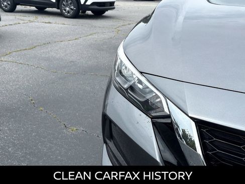 Used 2023 Nissan Sentra SV w/ SV Premium Package FWD image 5