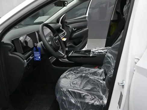 New 2026 Hyundai Tucson SEL AWD/4WD image 15