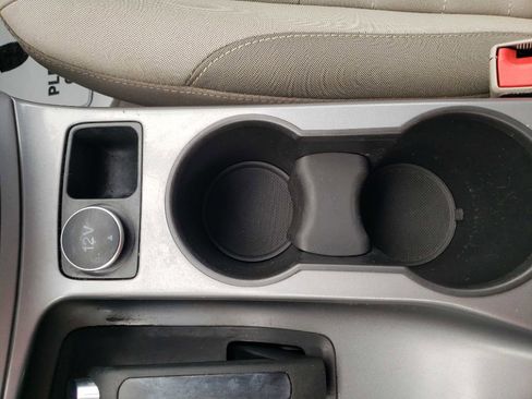 Used 2016 Ford Escape SE w/ Equipment Group 201A FWD image 18