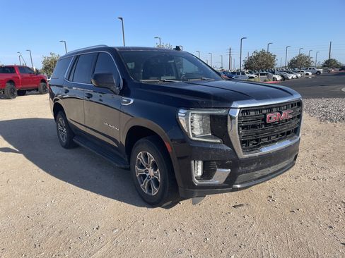 Used 2021 GMC Yukon SLE AWD/4WD image 7
