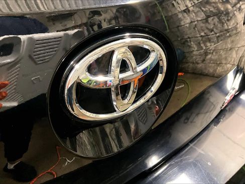 Certified 2023 Toyota Corolla SE image 28