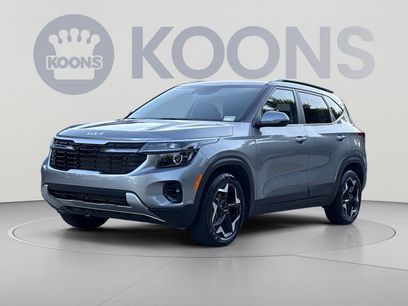 Used 2025 Kia Seltos EX